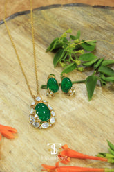 Pallavi Polki Pendant Set