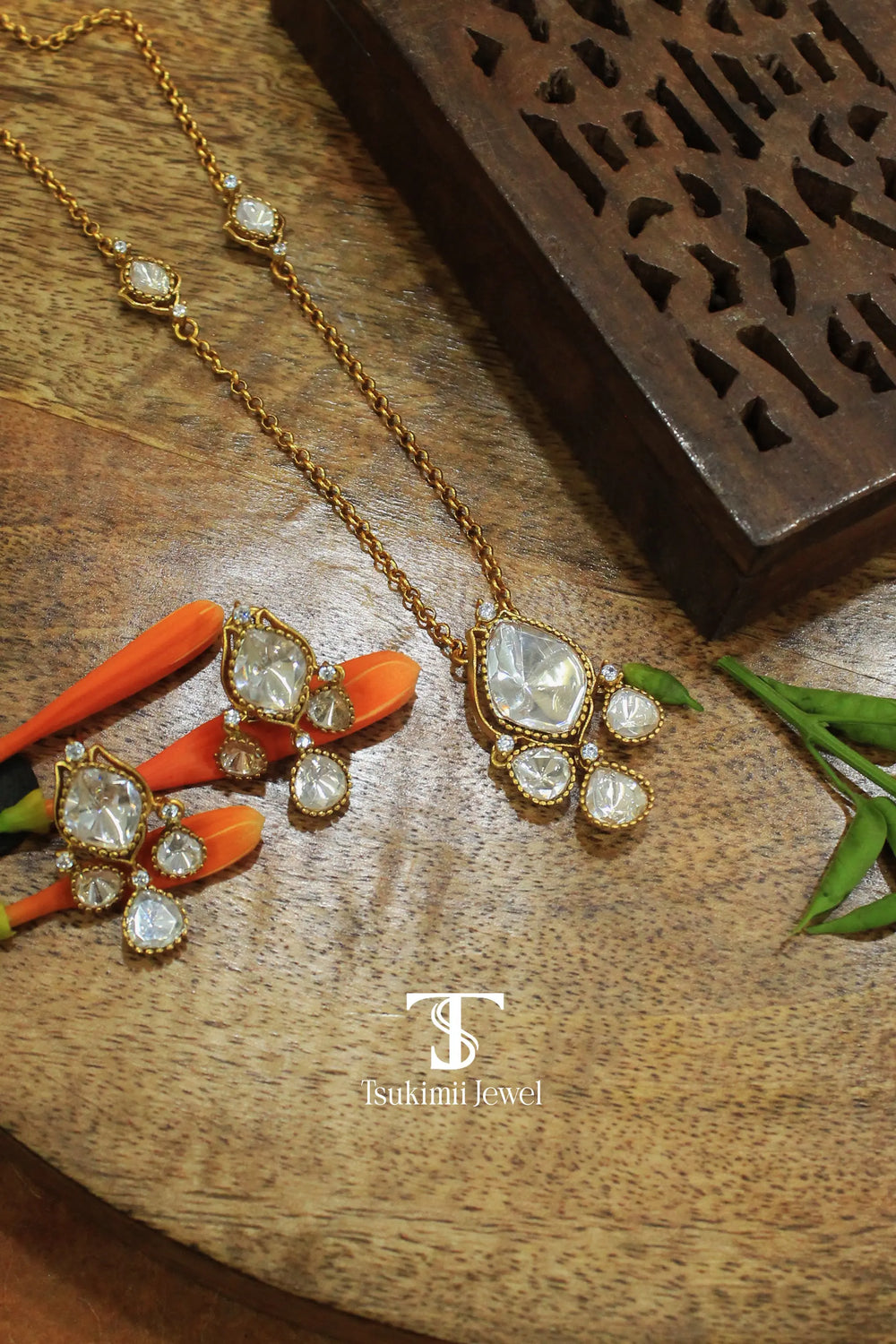 Samaira mossanite polki locket set with gold plated finish