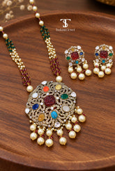 Rajvaadi Polki Pendant Set