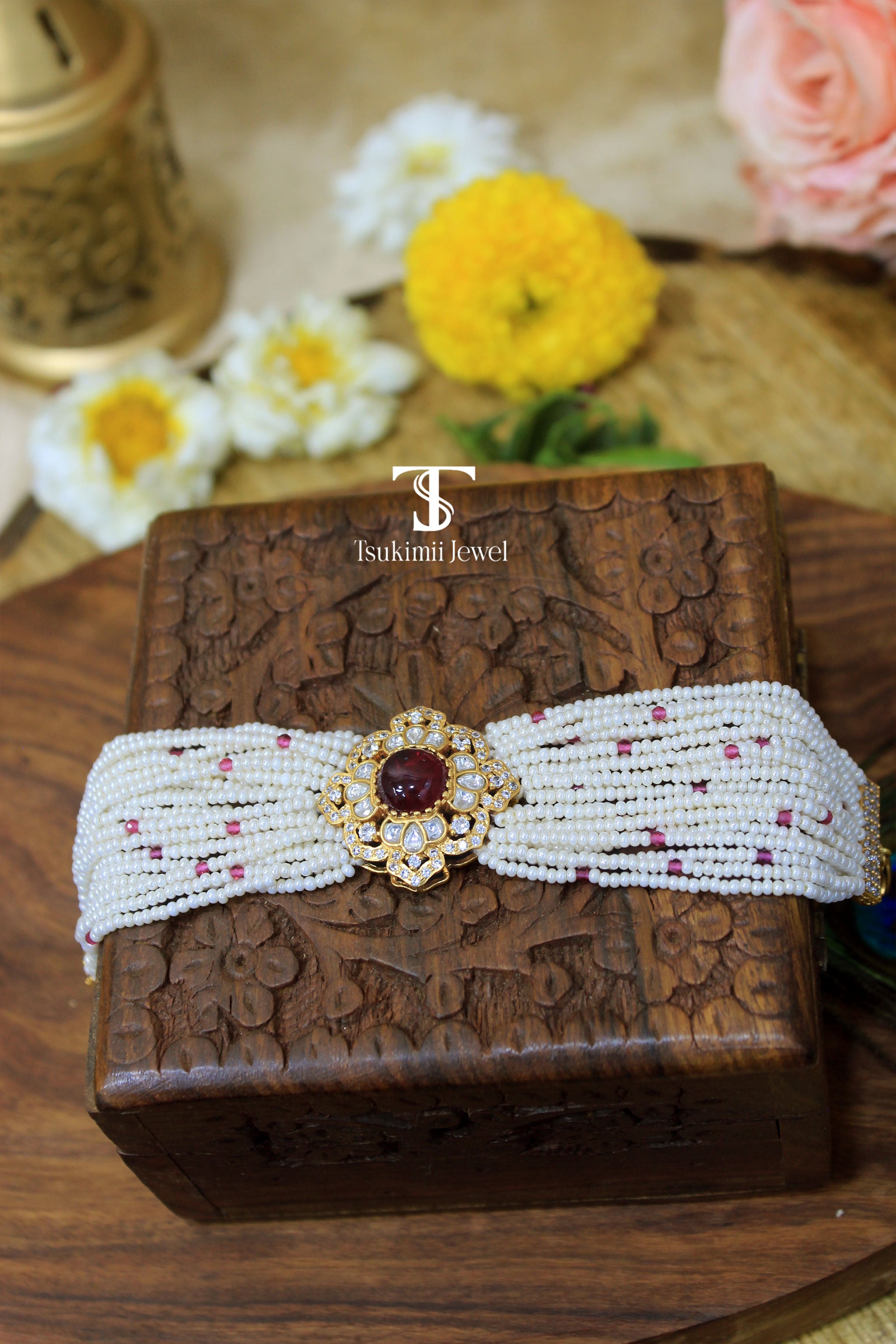 Anaya Kundan Bracelet