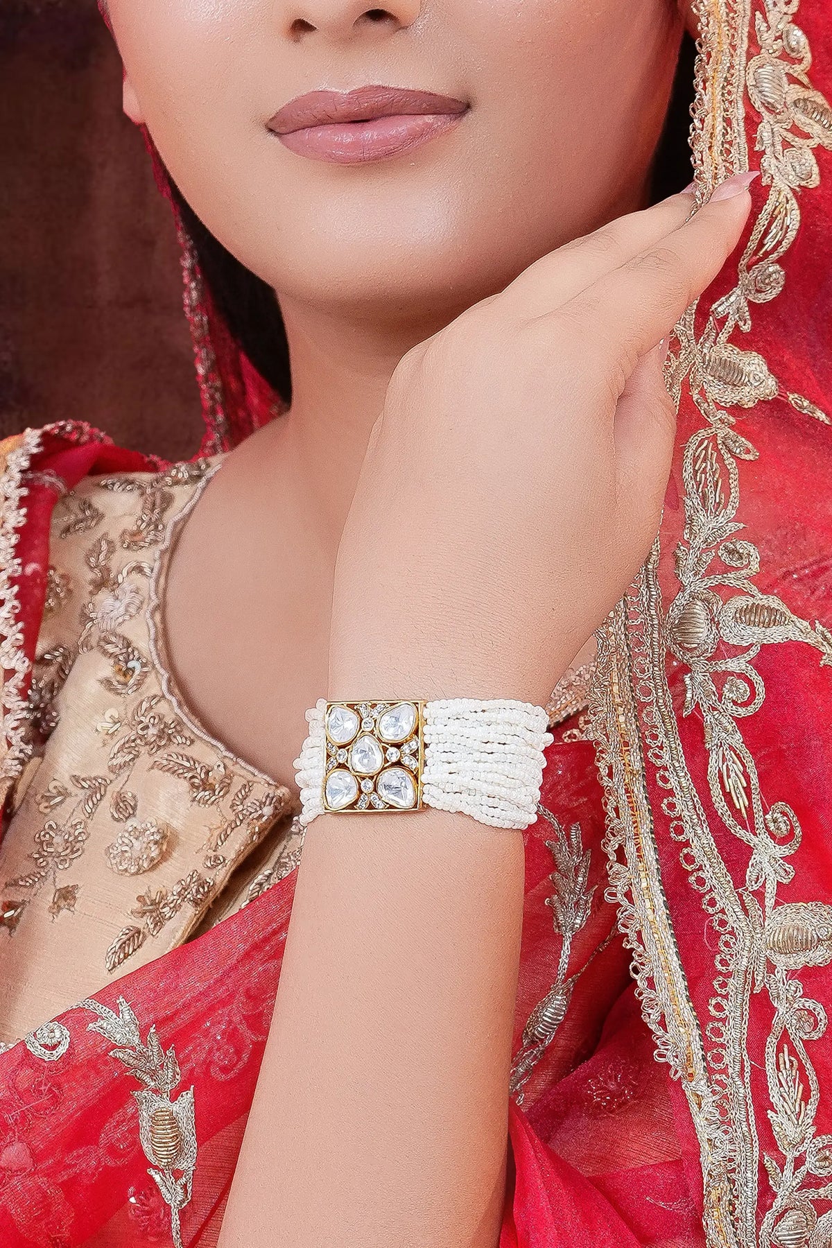 Handcrafted Indian polki bracelet with ethnic elegance