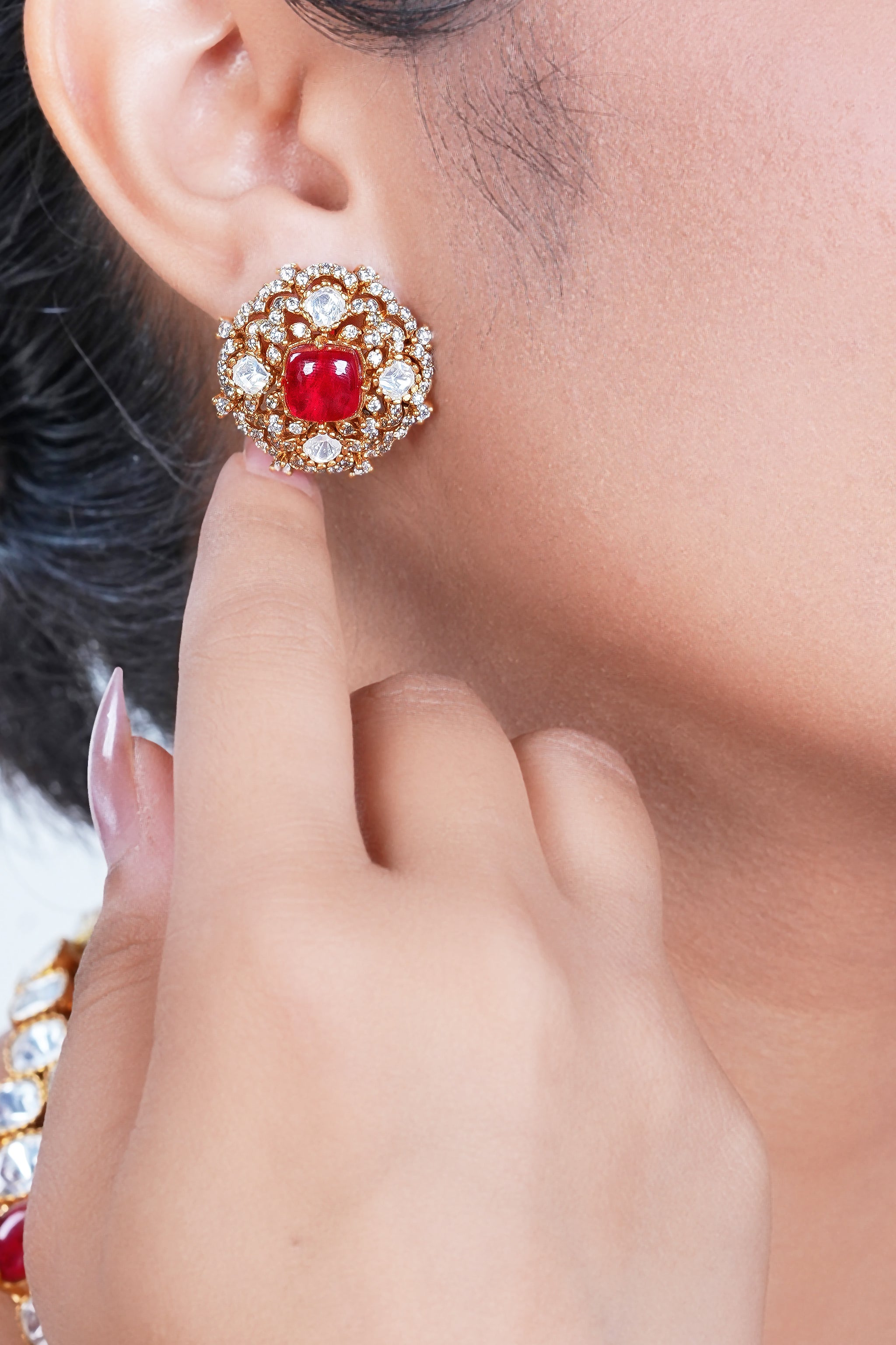 Raktima Necklace Haar