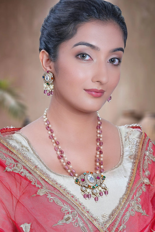 Navya Polki Pendant Set