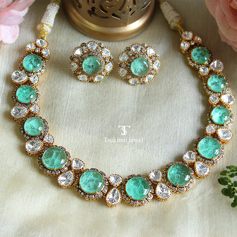 Gulzar Necklace Set
