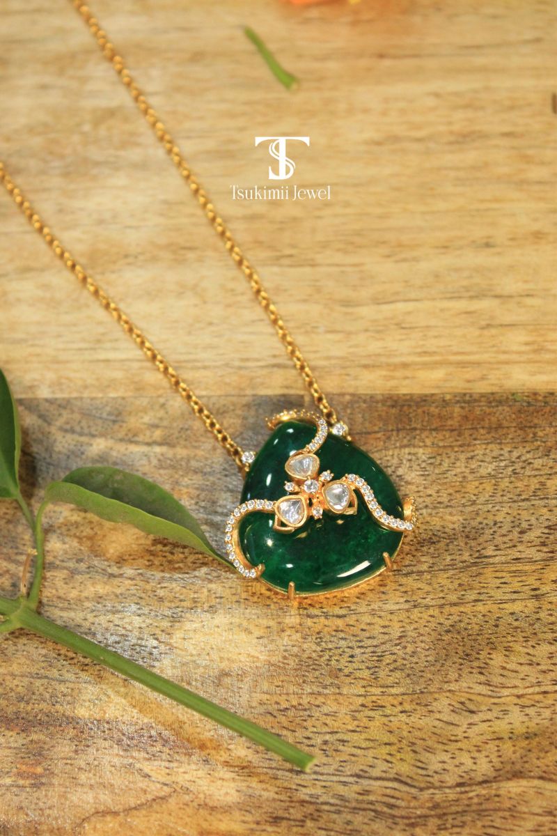 Pallav Jadau Pendant Set
