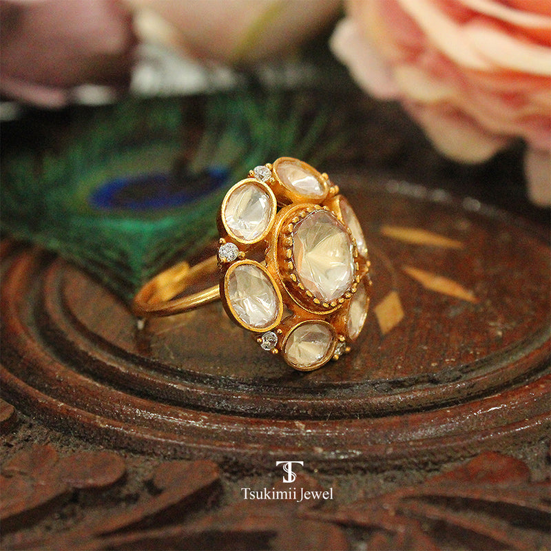 Pravya Ring alternate view