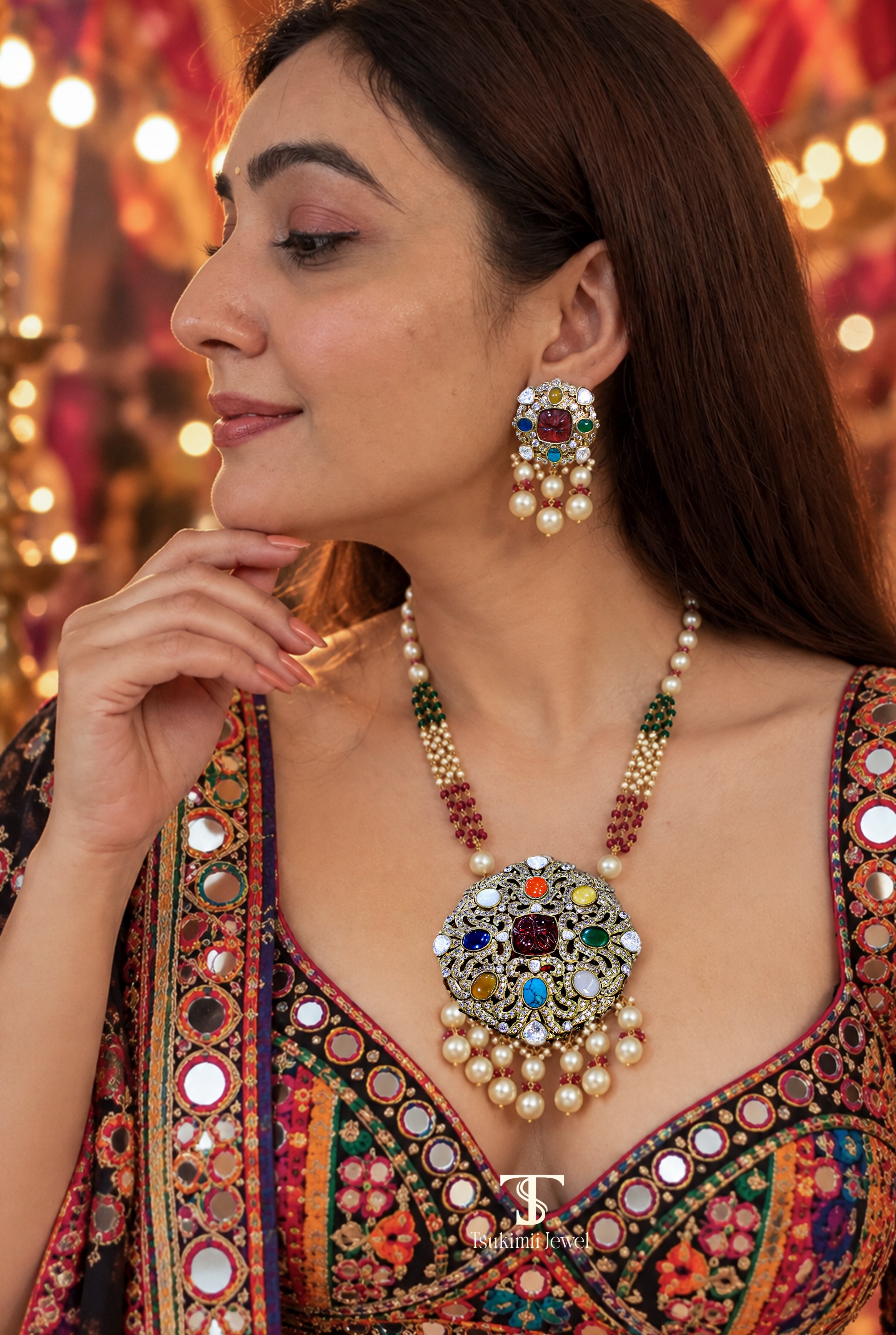 Rajvaadi Polki Pendant Set