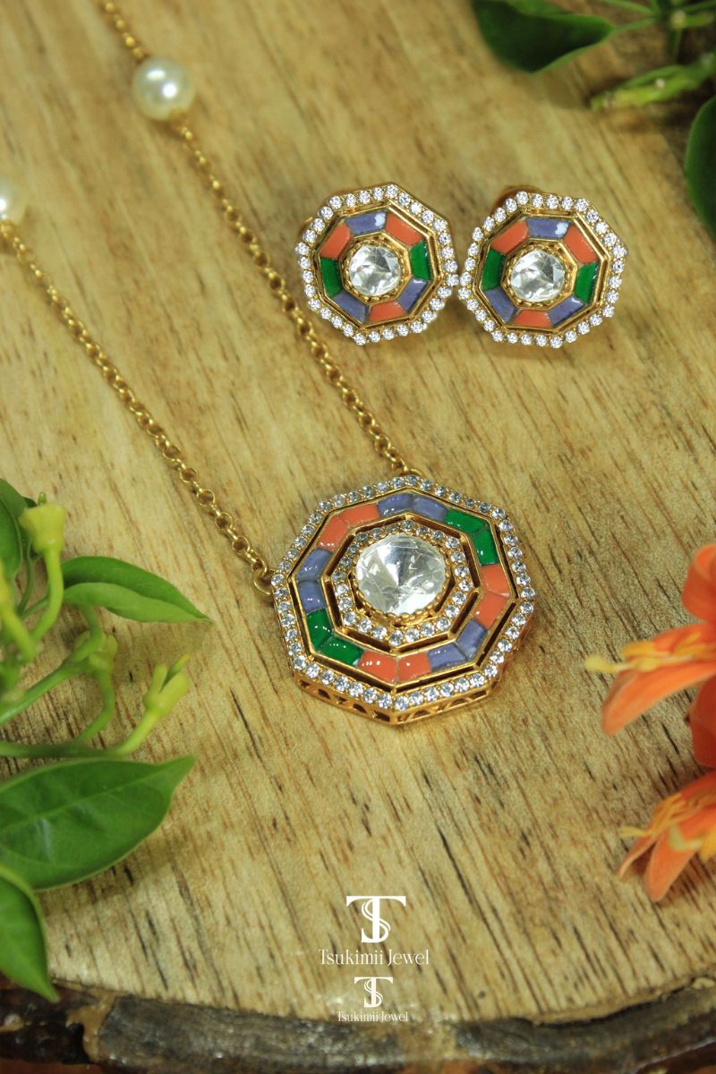 Rangchakra Jadau Pendant Set