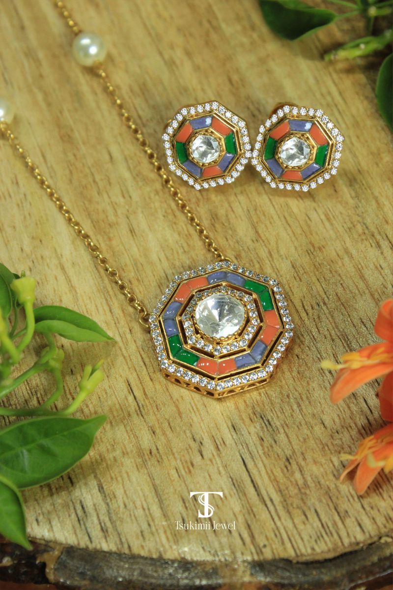 Rangchakra Jadau Pendant Set