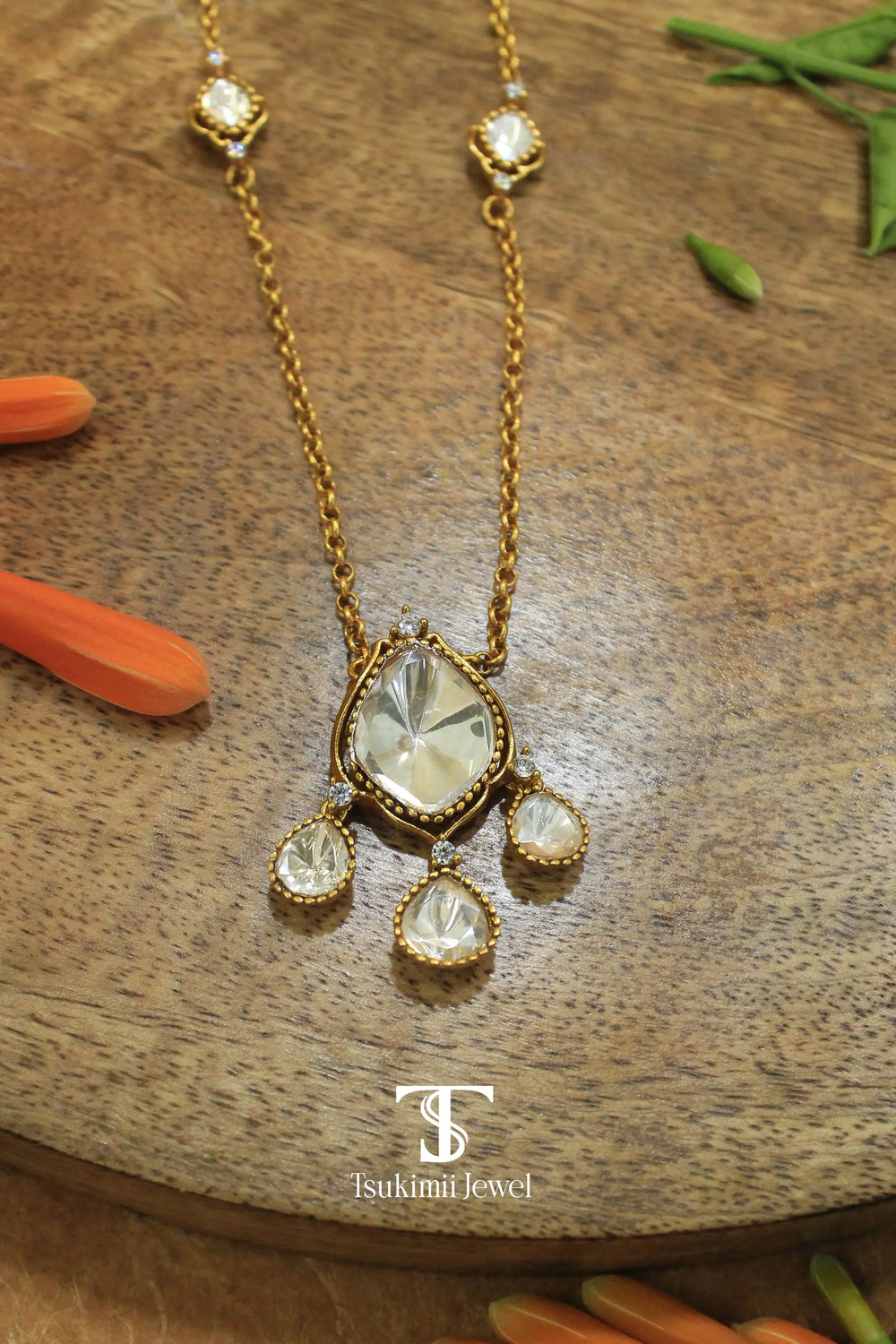 Elegant polki mossanite locket set inspired by royal jewellery