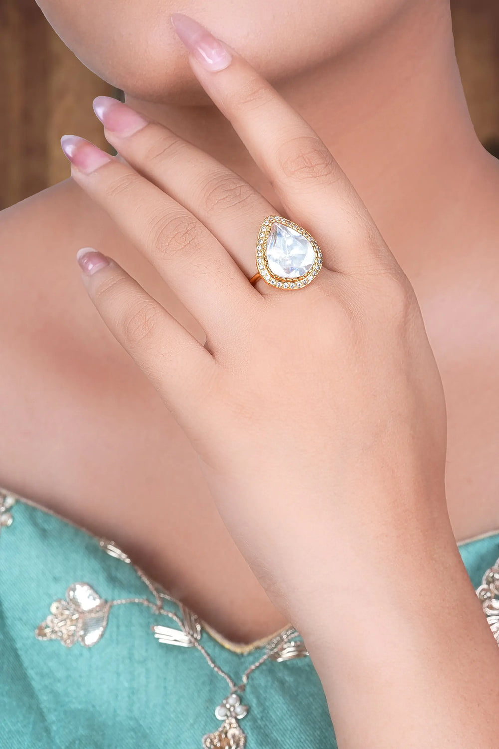 Handcrafted Jadau ring for all occassion