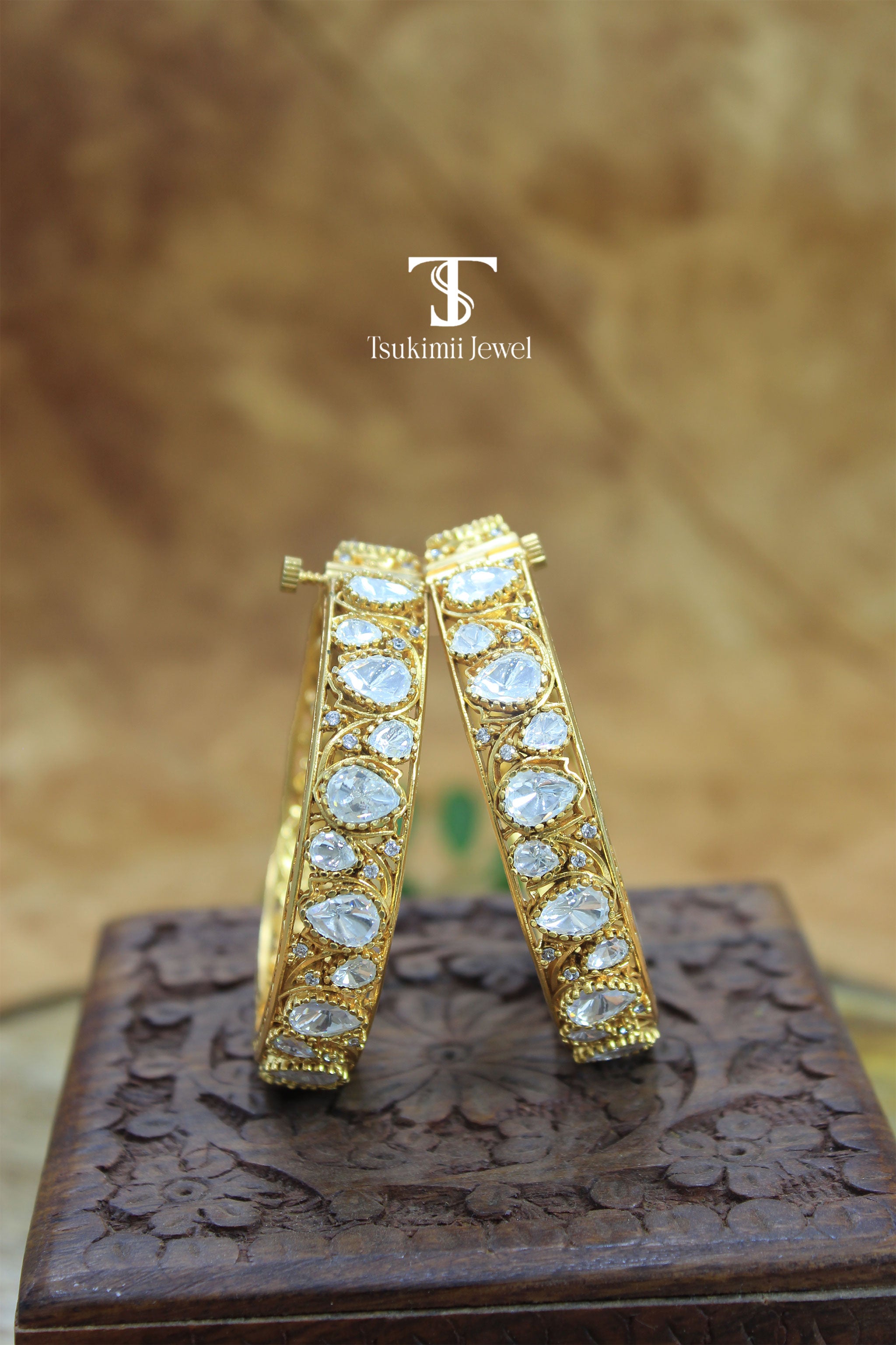 Zeenat Polki Bangles