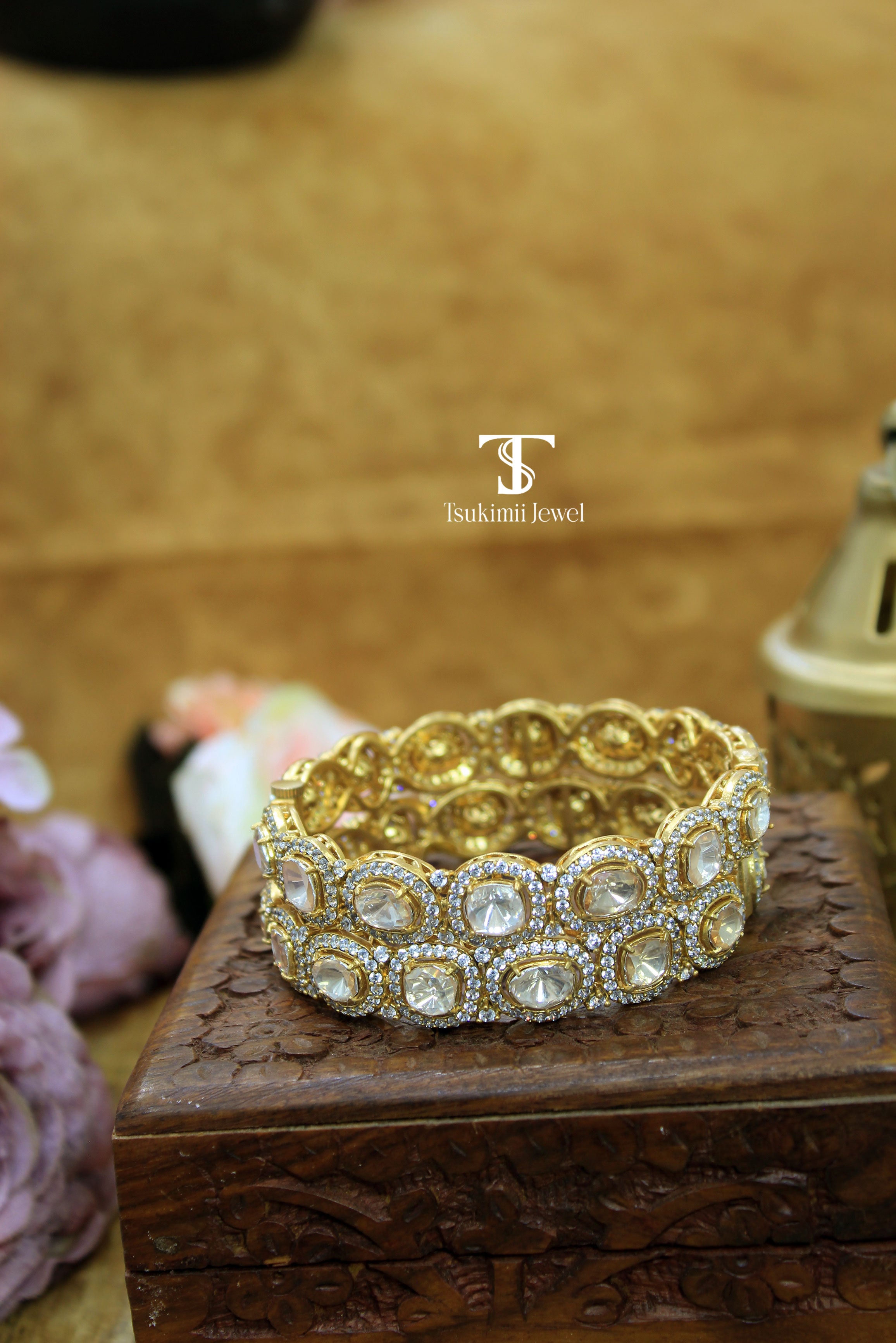 Aarya Mossanite Polki Bangles