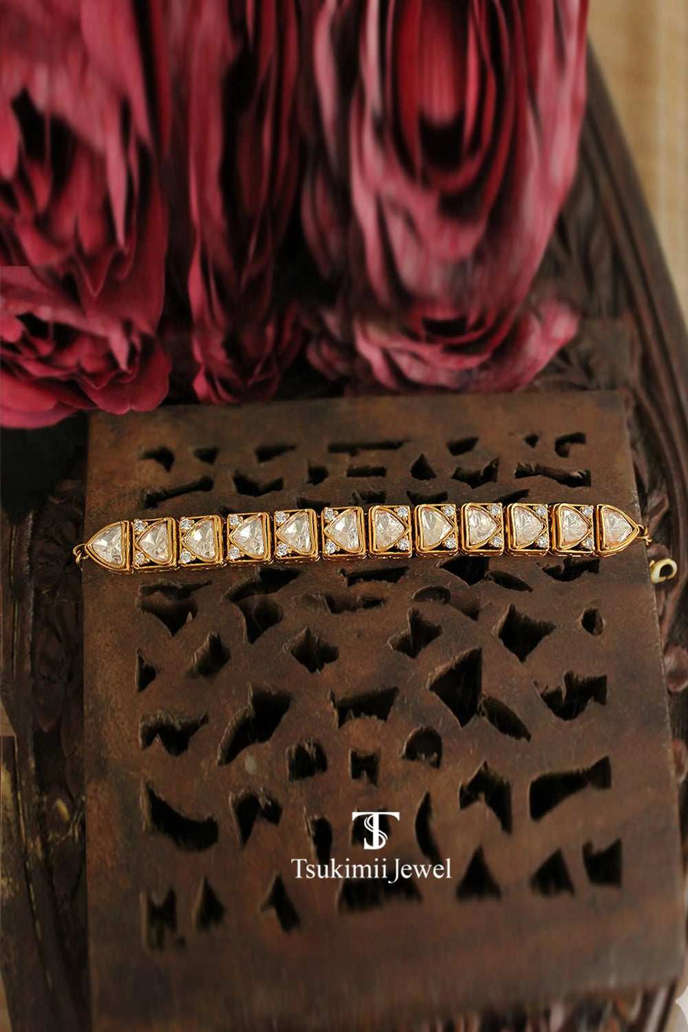 Luxury mossanite polki bracelet for women with royal styling
