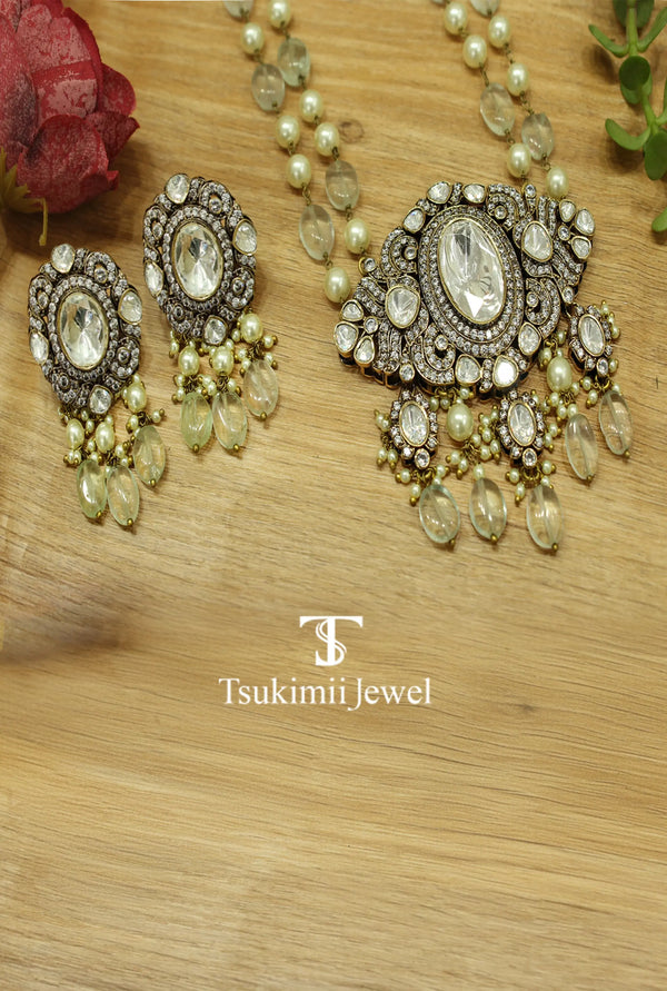 Shubhra Polki Pendant Set